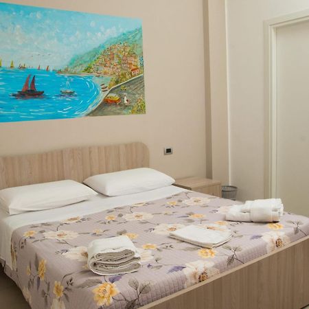 サレルノ La Bella Salernitana Bed & Breakfast エクステリア 写真