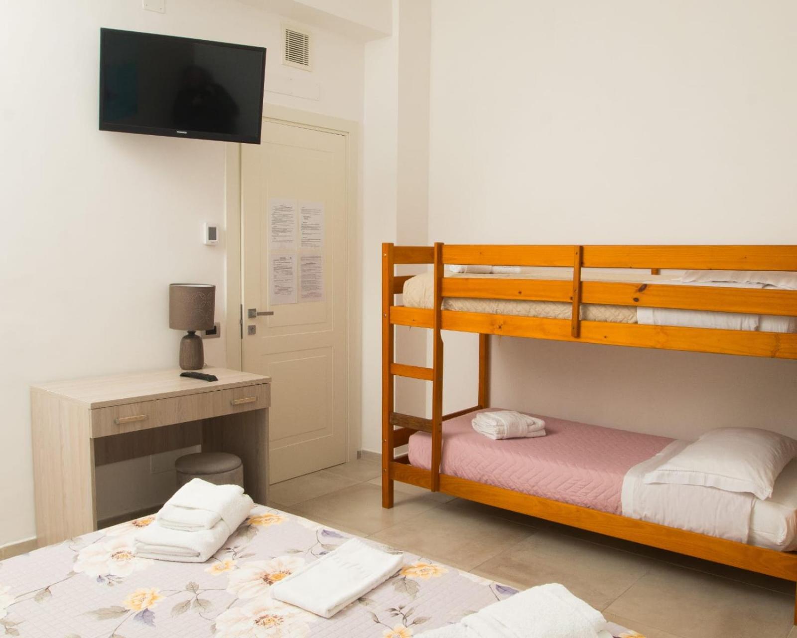 サレルノ La Bella Salernitana Bed & Breakfast エクステリア 写真